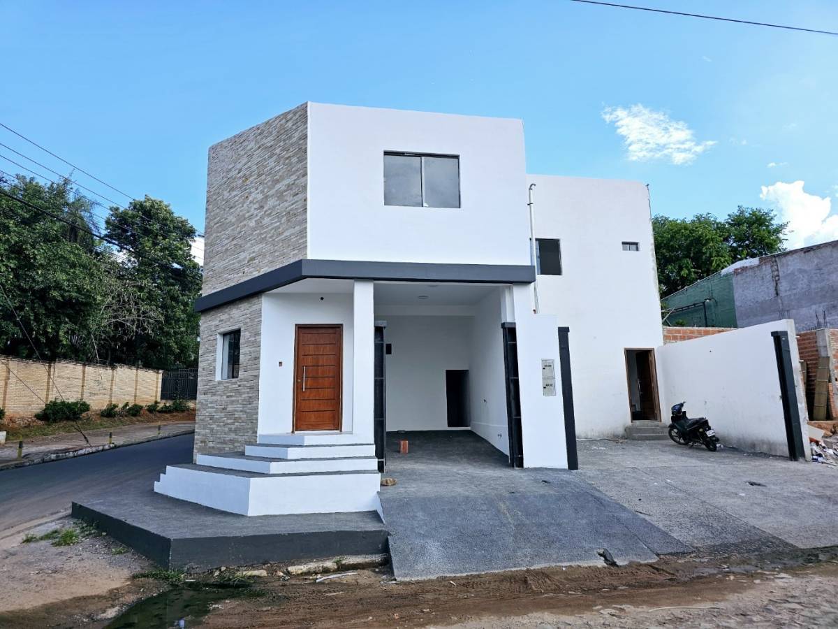 Casa en venta en Villa Virginia