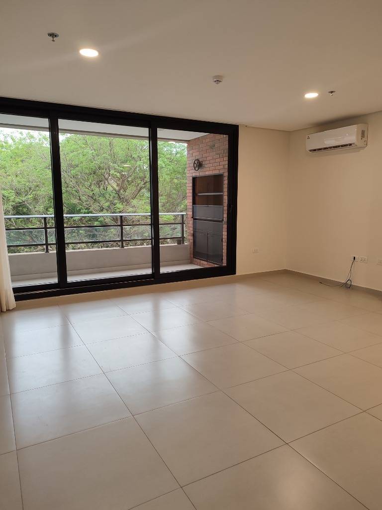 Departamento en venta en Ycua Sati