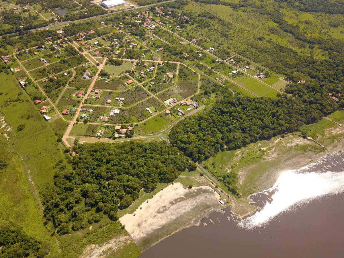 Terreno en venta en Costa Lago