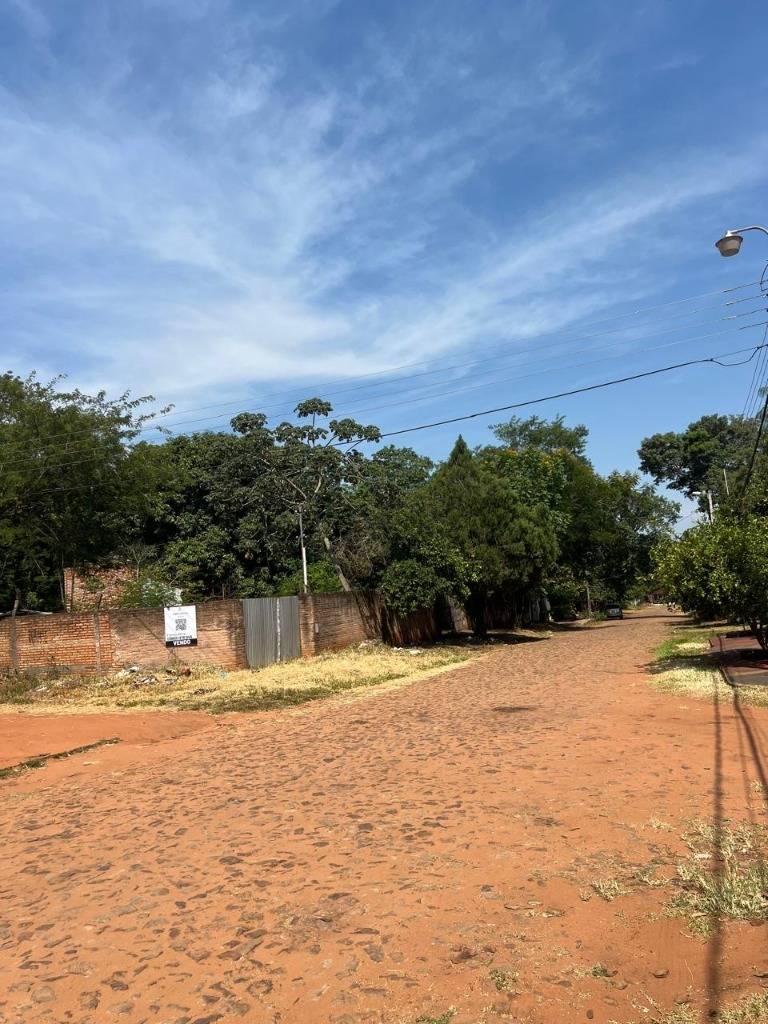 Terreno en venta en Luque