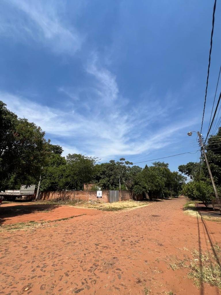 Terreno en venta en Luque