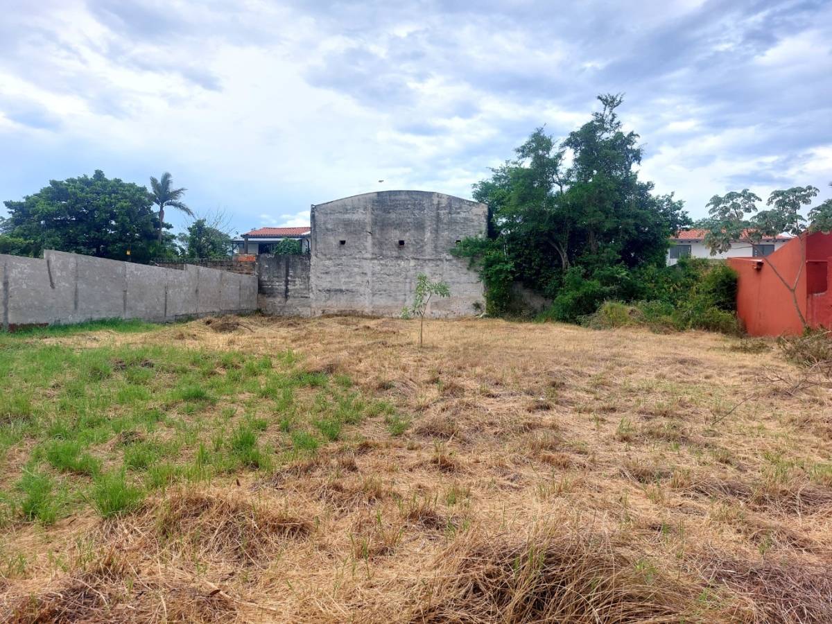 Terreno en venta en Ita Enramada
