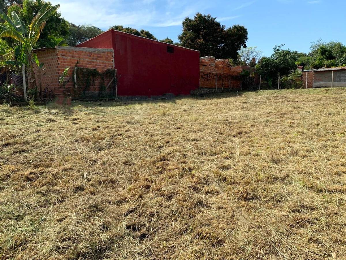 Terreno en venta en Lambare