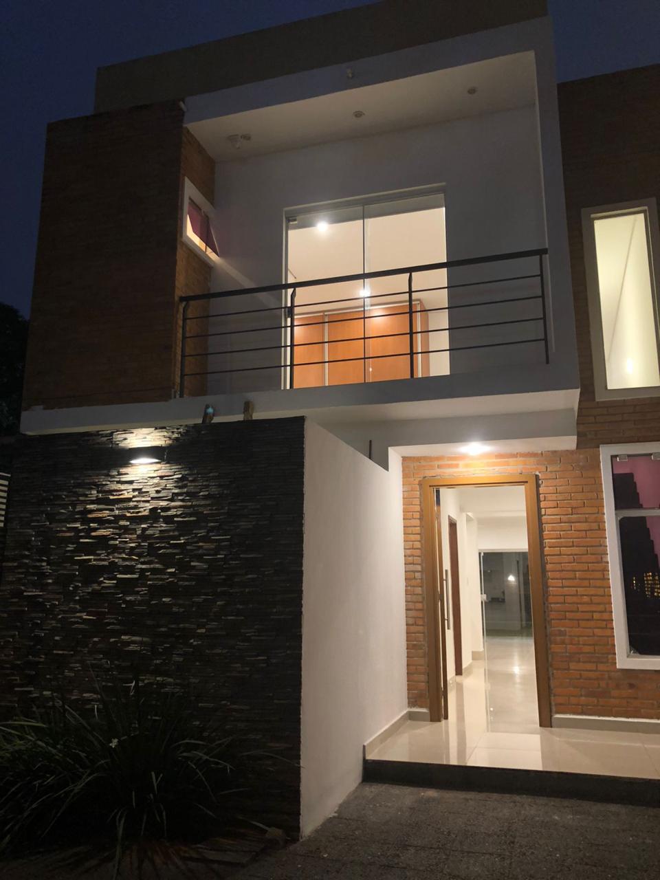 Dúplex en venta en Jardin de Oro