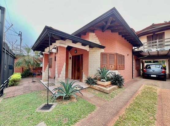 Casa en venta en Santa Maria Zona Frigorifico Guarani