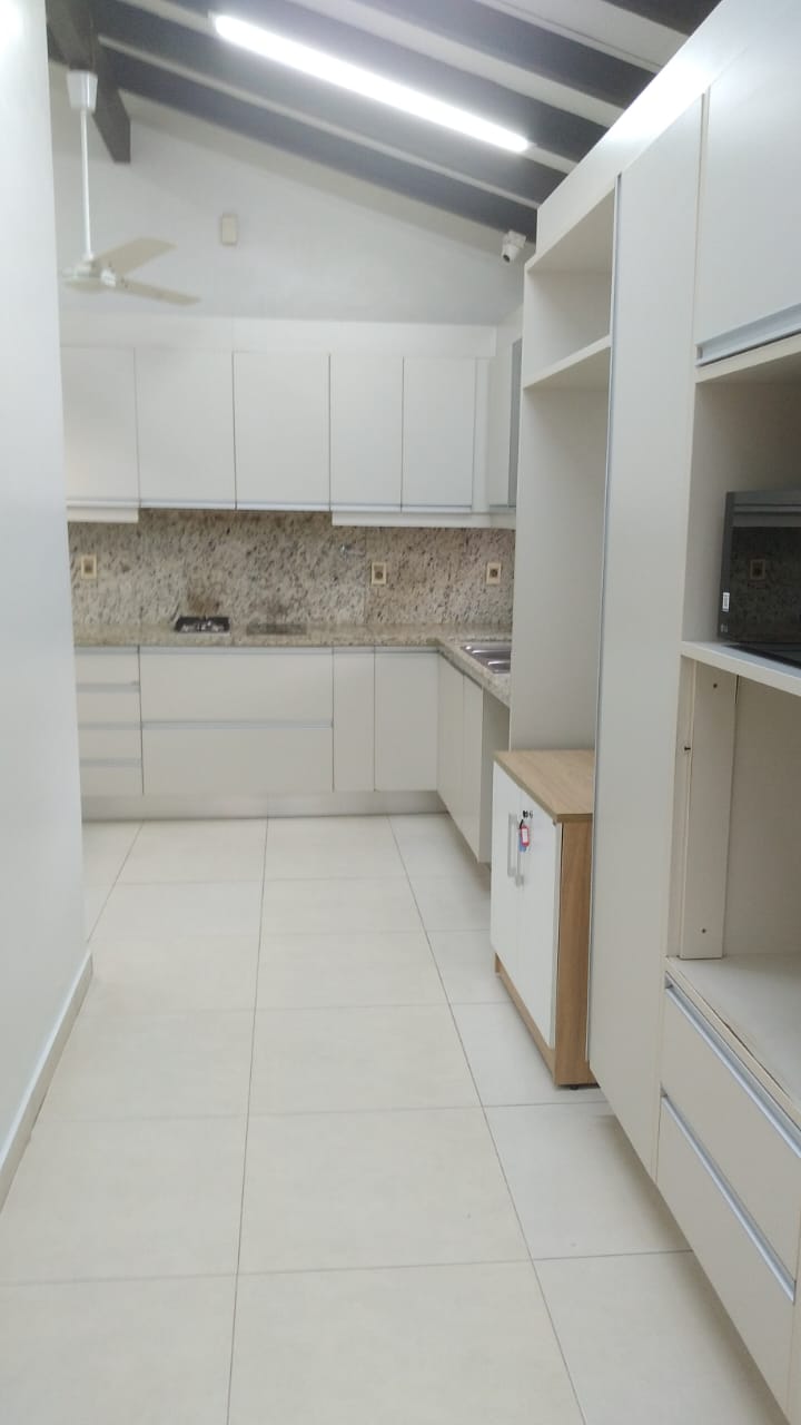 Casa en alquiler en Los Laureles