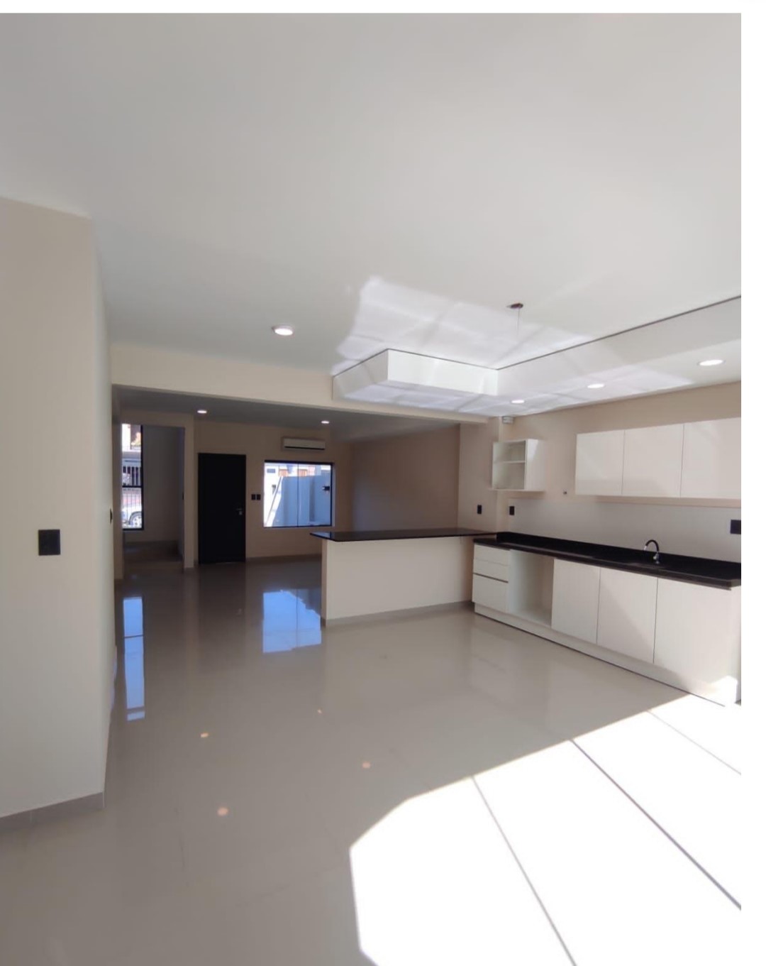 Casa en venta en YACHT