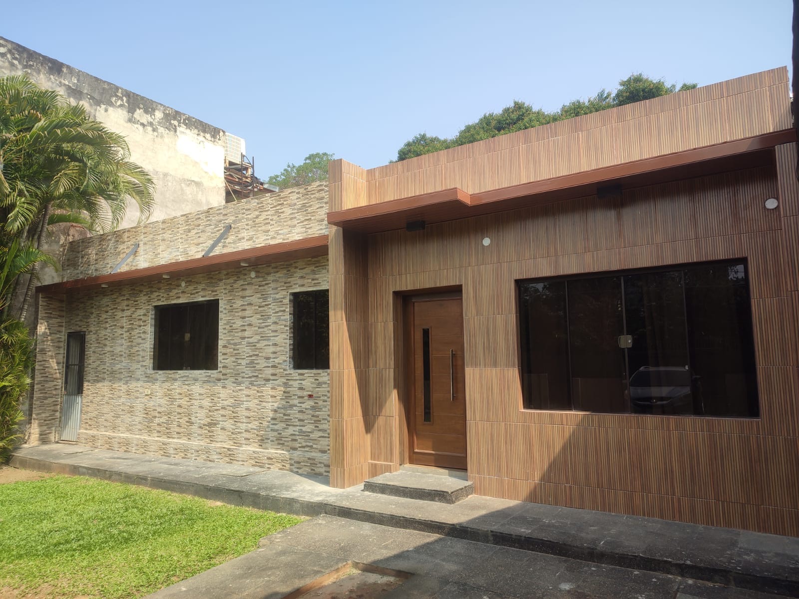 Casa en alquiler en Ycua Sati