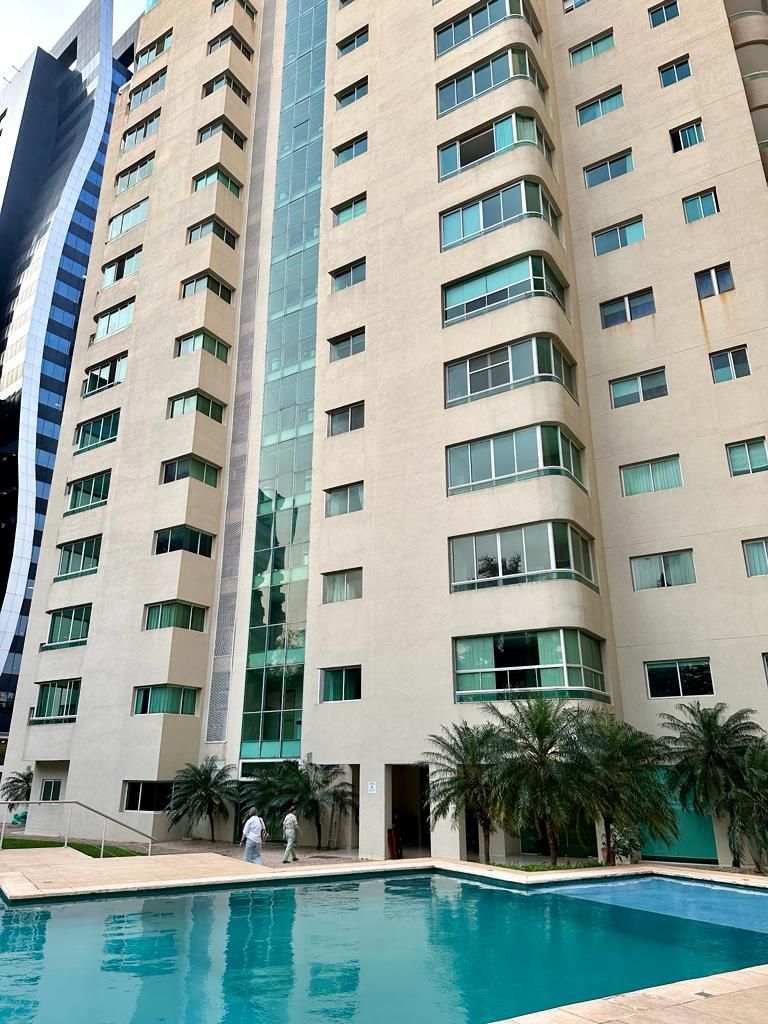 Departamento en venta en Ycua Sati