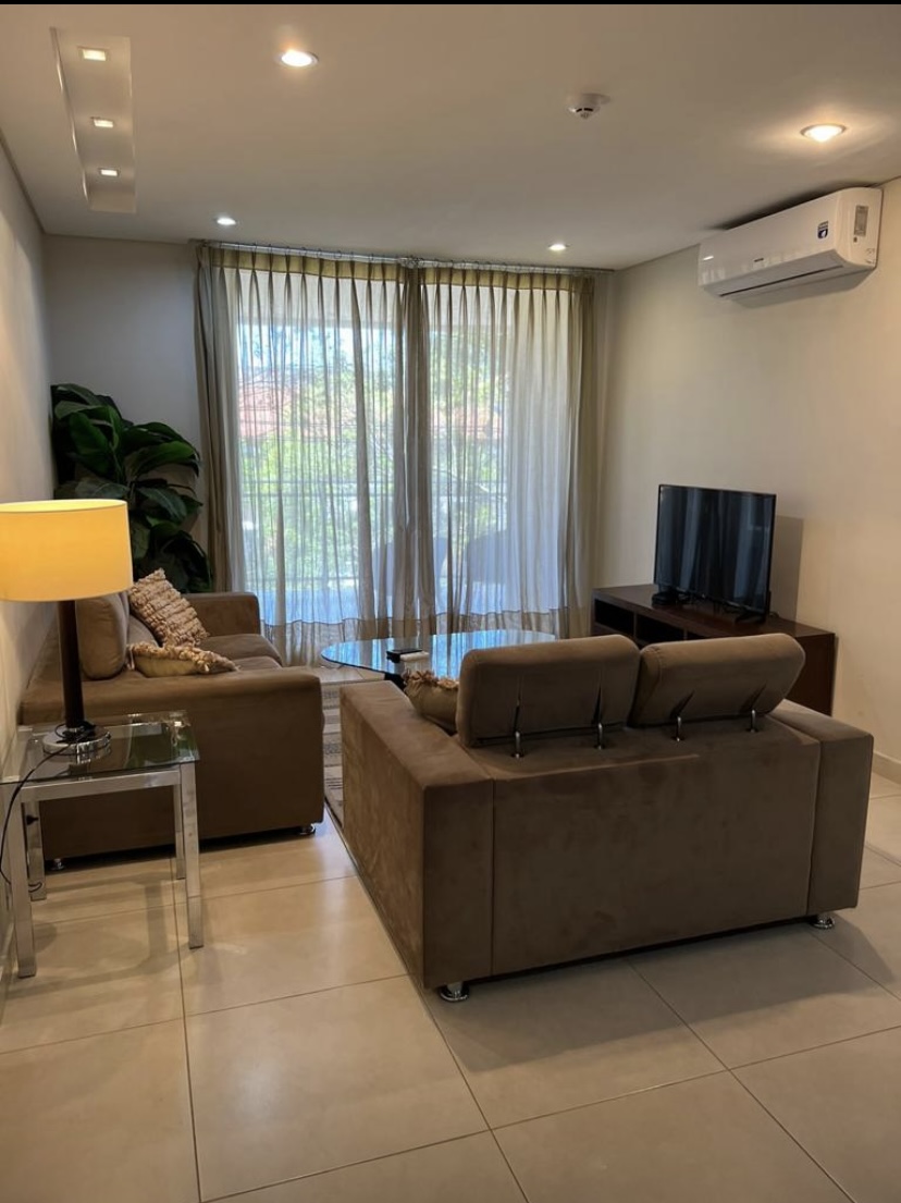 Departamento en alquiler en Villa Morra