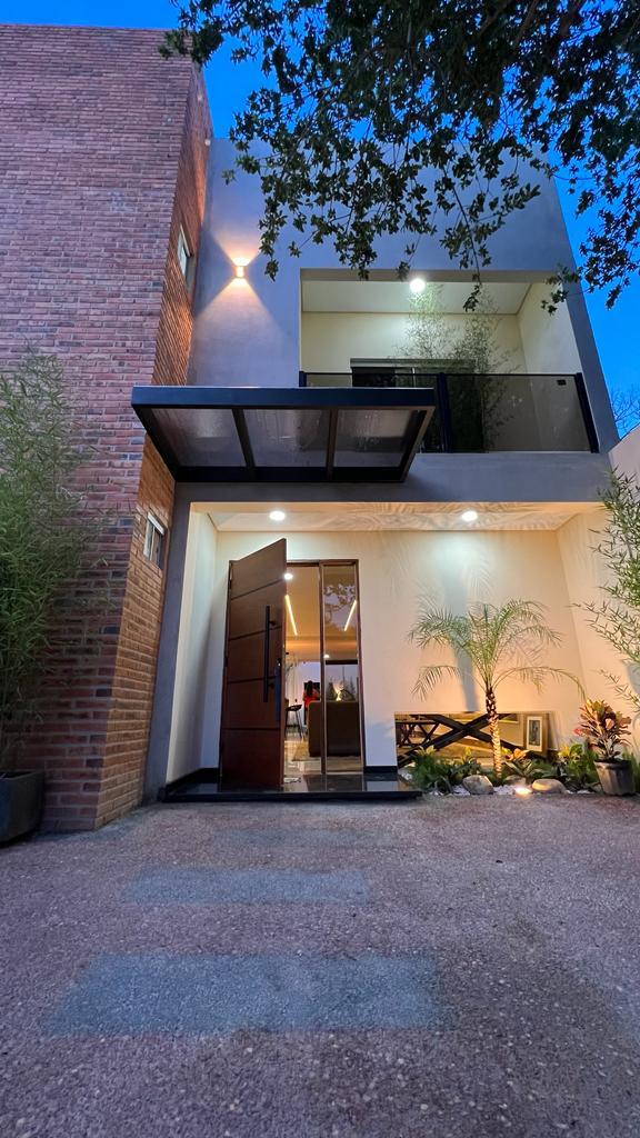 Dúplex en venta en Loma Merlo