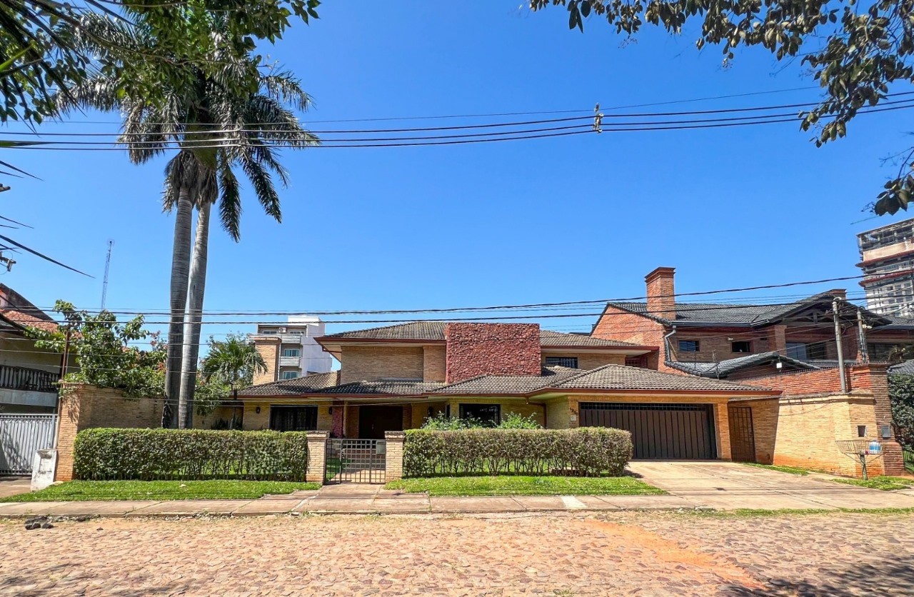 Casa en venta en Las Lomas