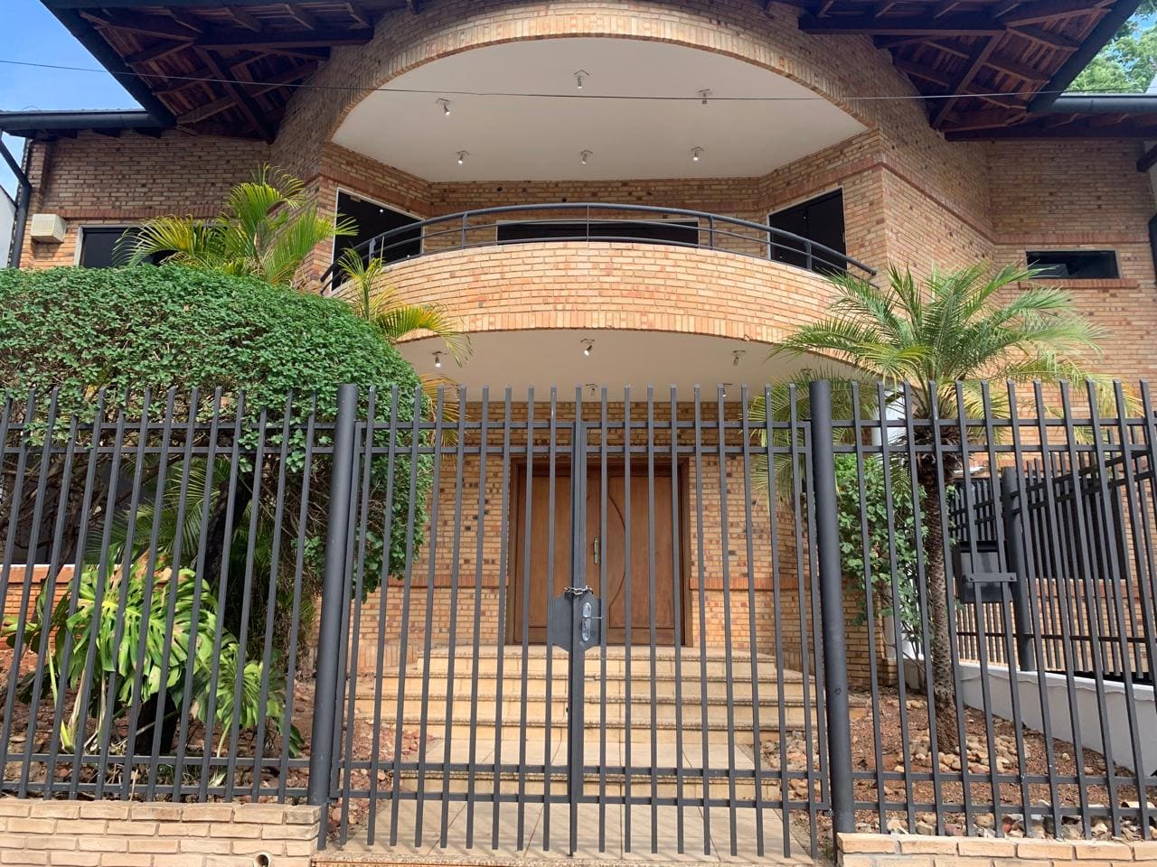 Casa en alquiler en Mcal Estigarribia