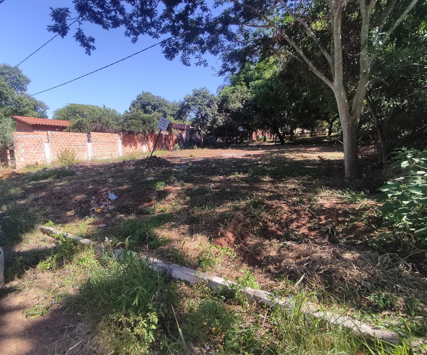 Terreno en venta en Tarumandy