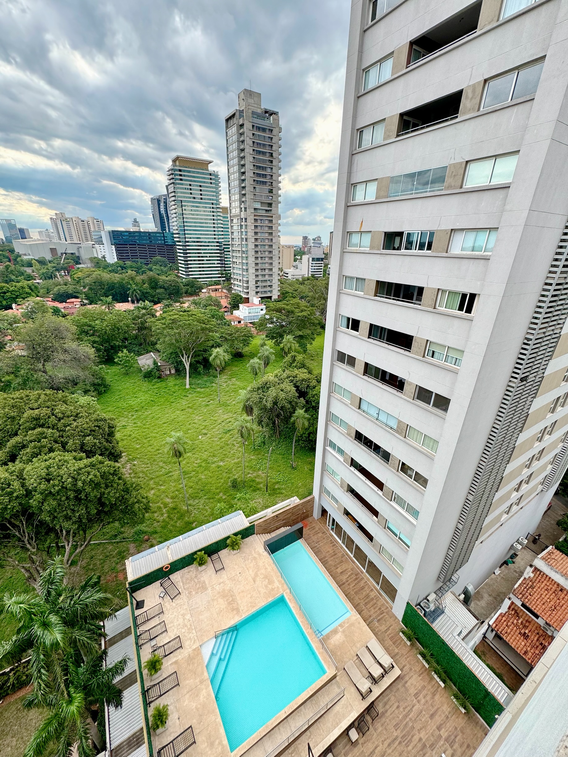 Departamento en alquiler en Ycua Sati