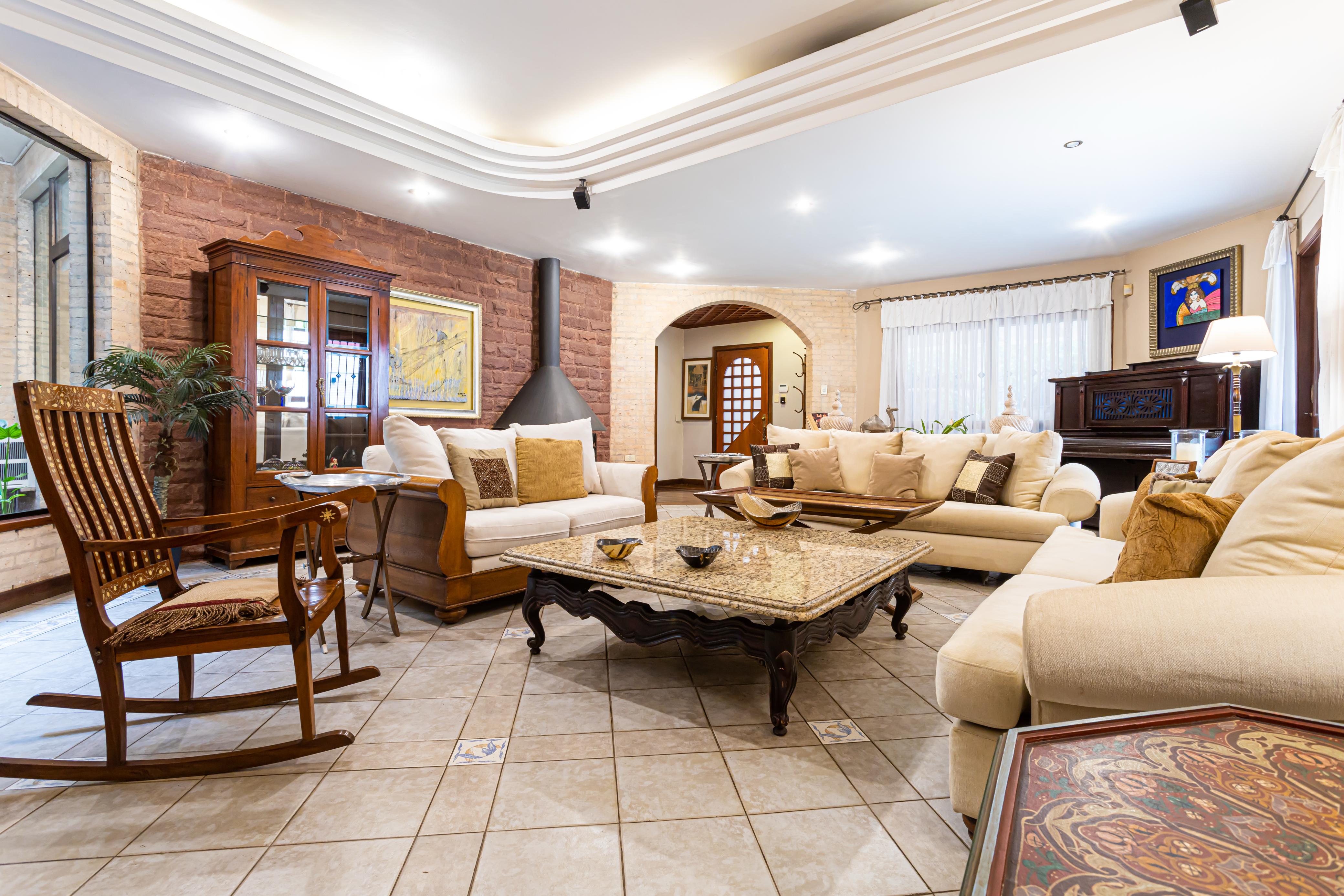 Casa en venta en Mcal Lopez