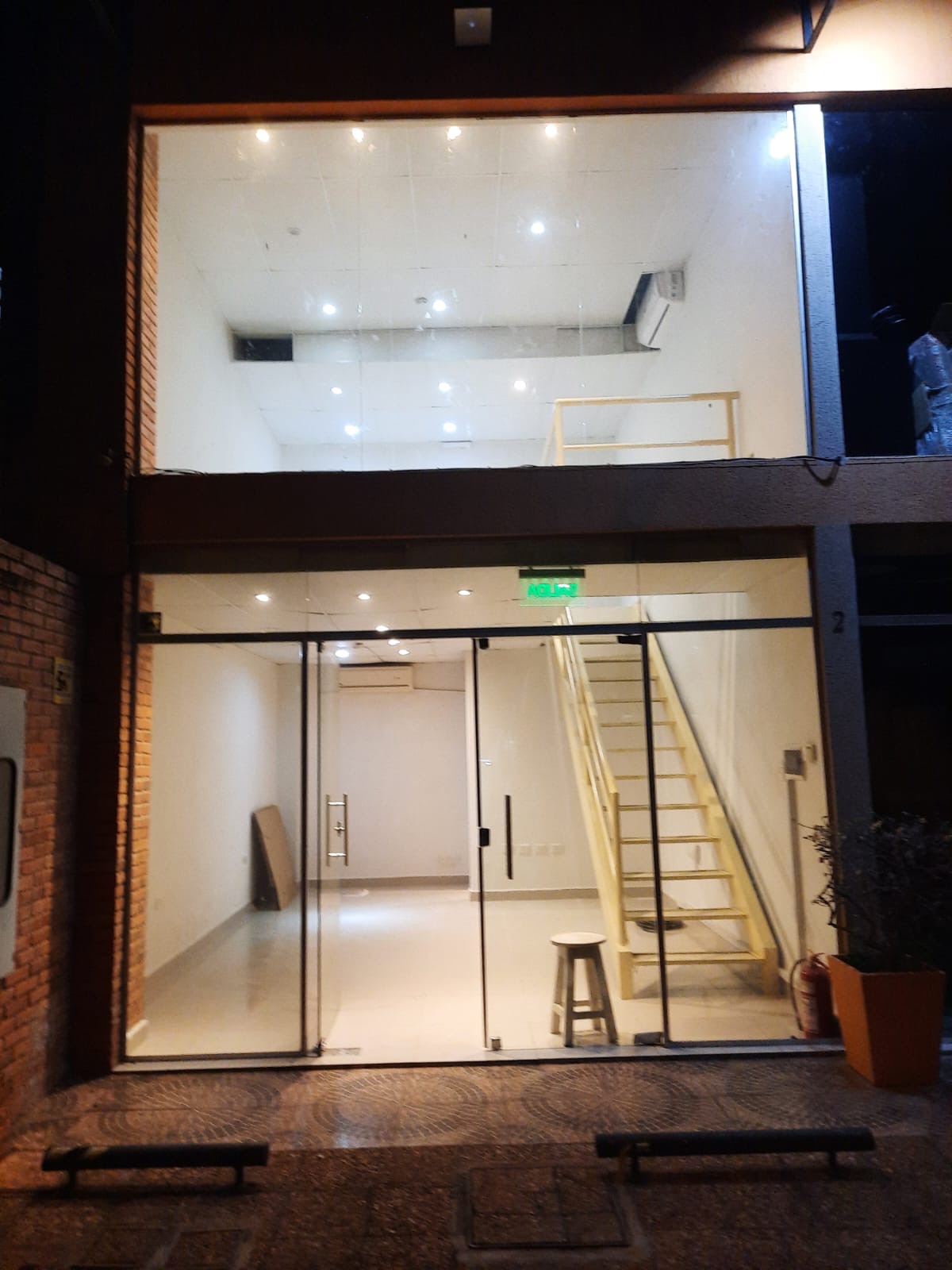 Local comercial en alquiler en Herrera