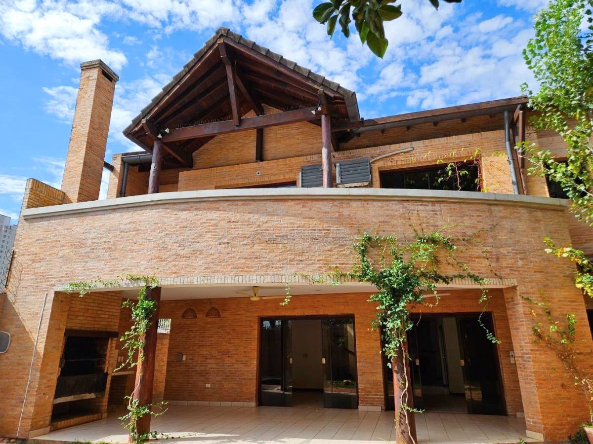 Casa en venta en Las Lomas