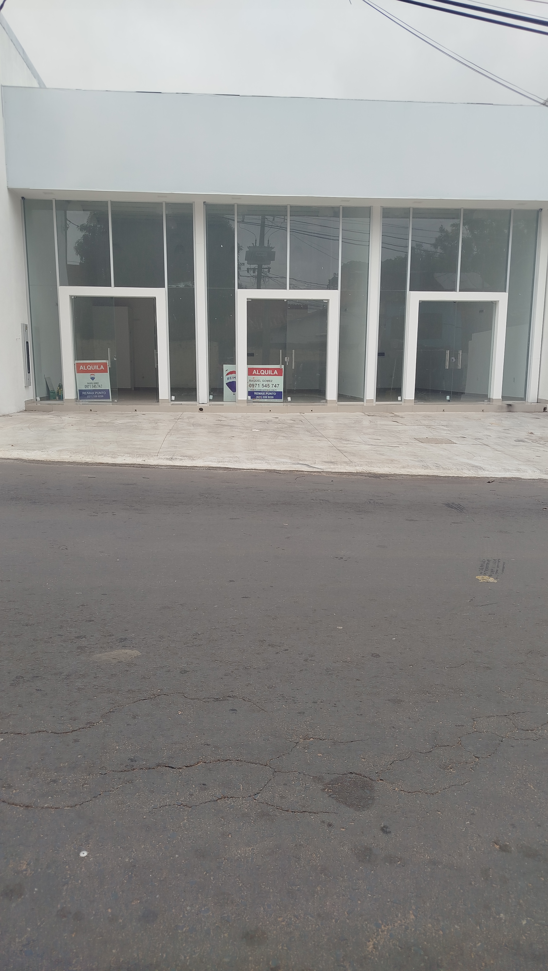 Local comercial en alquiler en Lambare