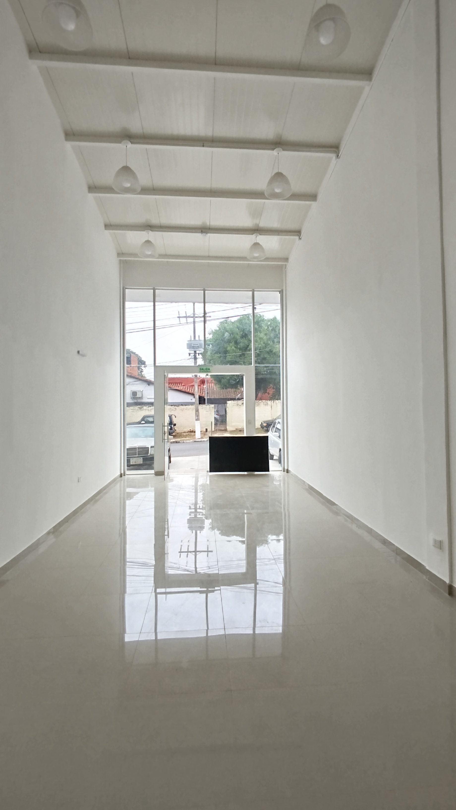 Local comercial en alquiler en Lambare