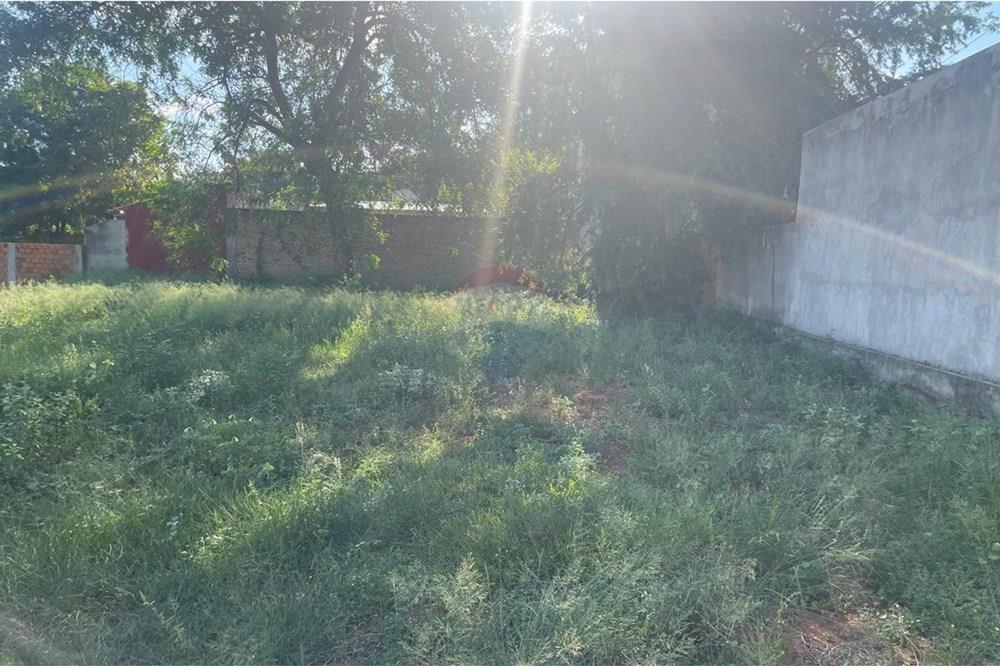 Terreno en venta en Villa Elisa
