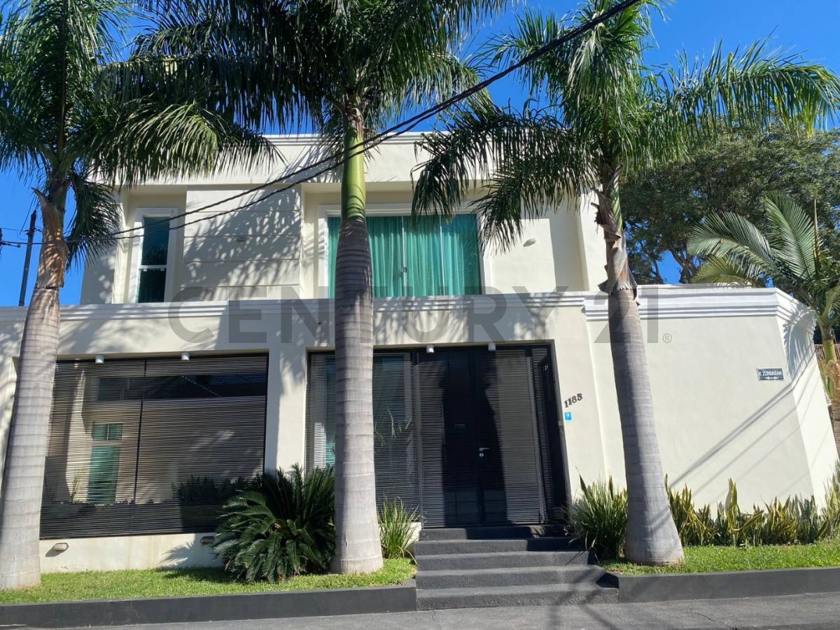 Casa en venta en Jara