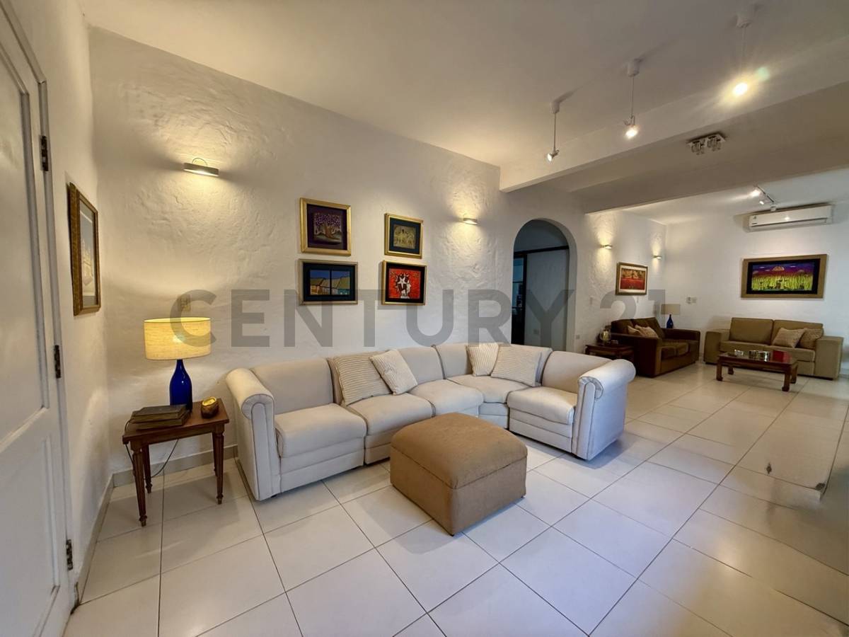 Casa en venta en Recoleta