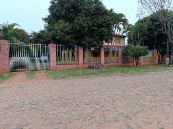 Casa en venta en YKUA DURÉ