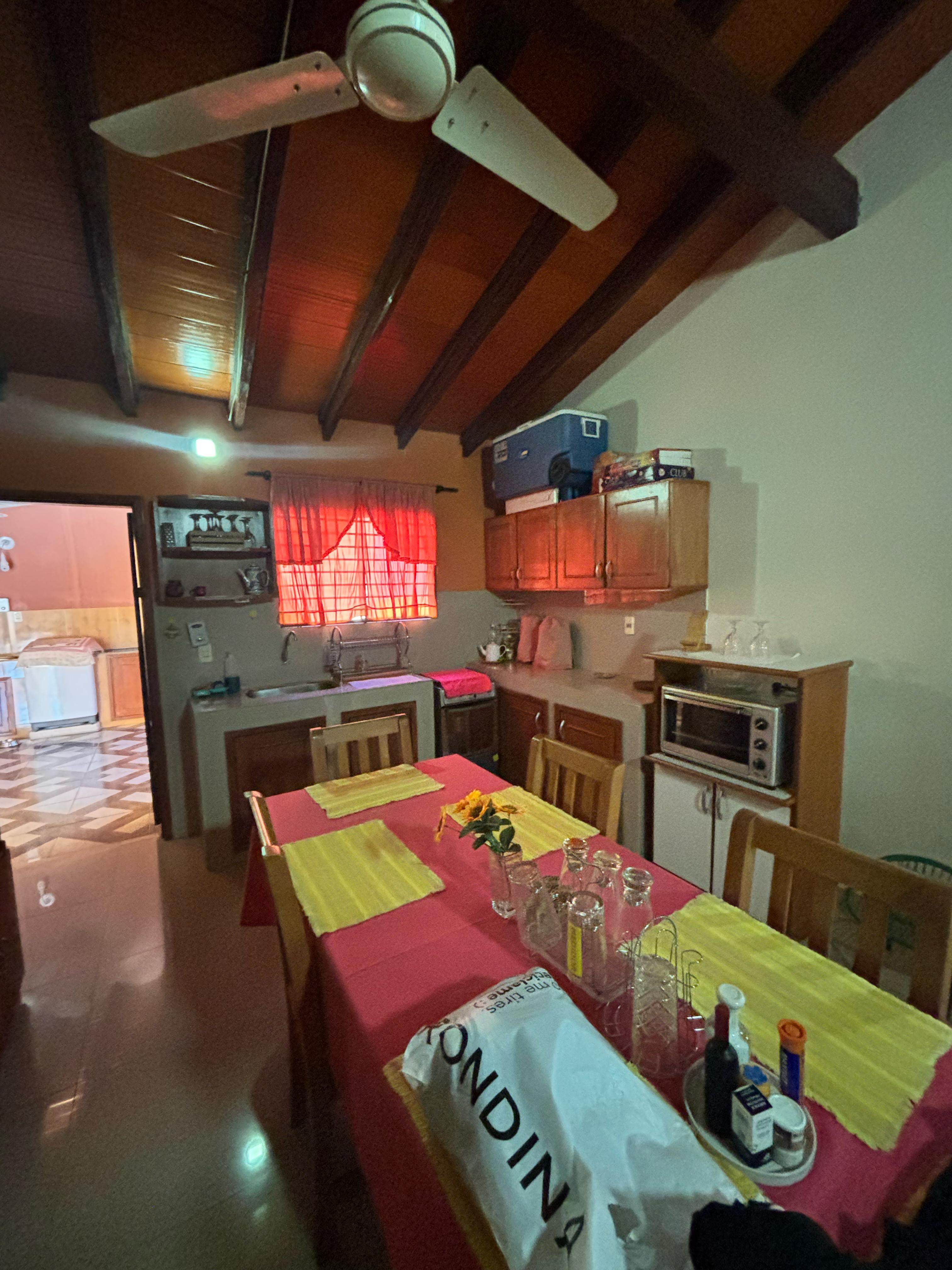 Casa en alquiler en Villa Elisa
