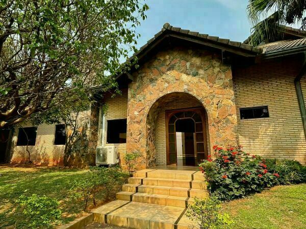 Casa en alquiler en Asunción