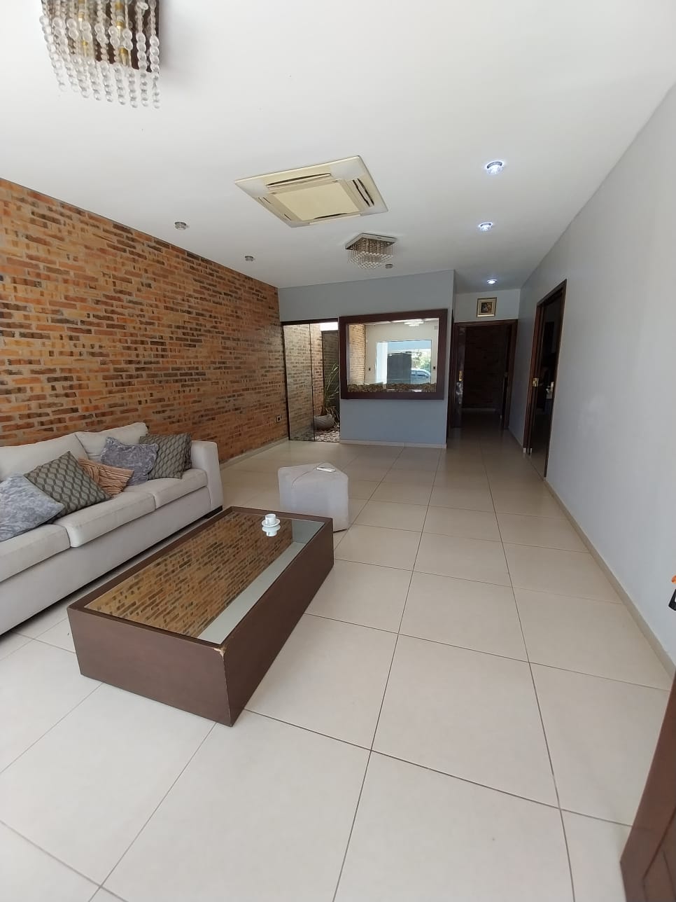 Casa en venta en LAMBARE BARRIO SANTO DOMINGO