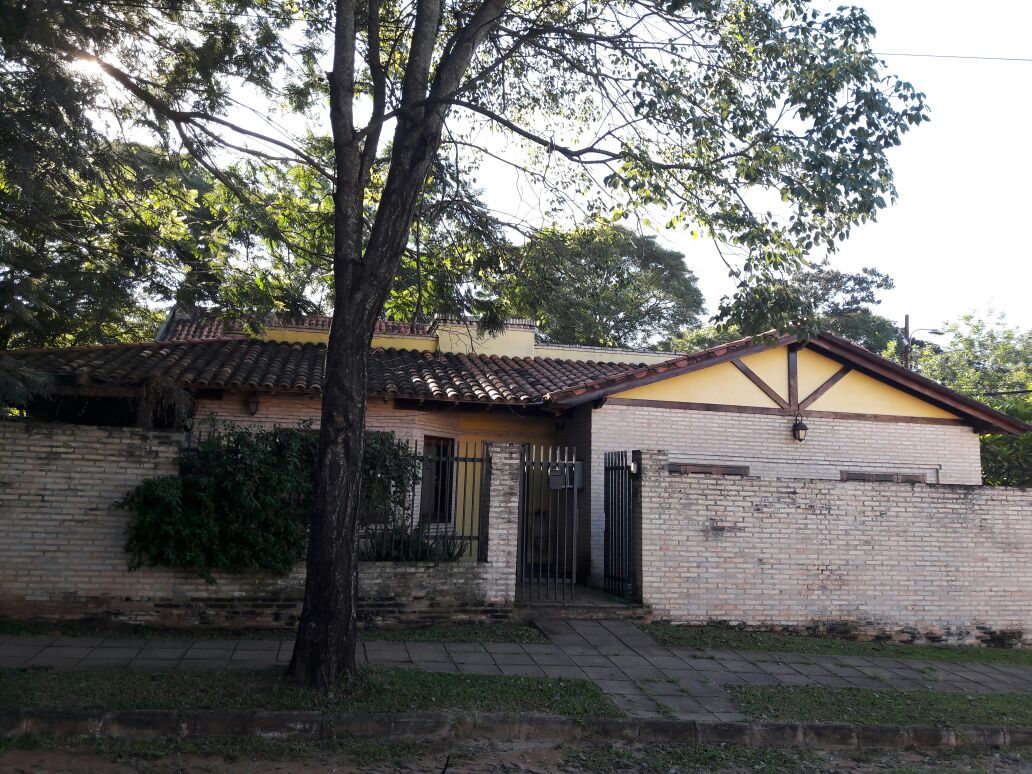 Casa en venta en Loma Merlo