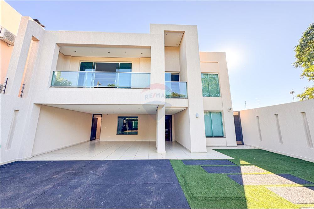 Casa en venta en Lomas Valentinas entre Coronel Cazal y Saavedra