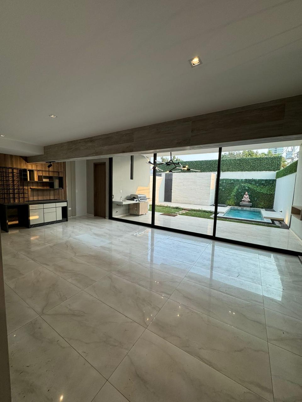 Casa en venta en Mburucuya
