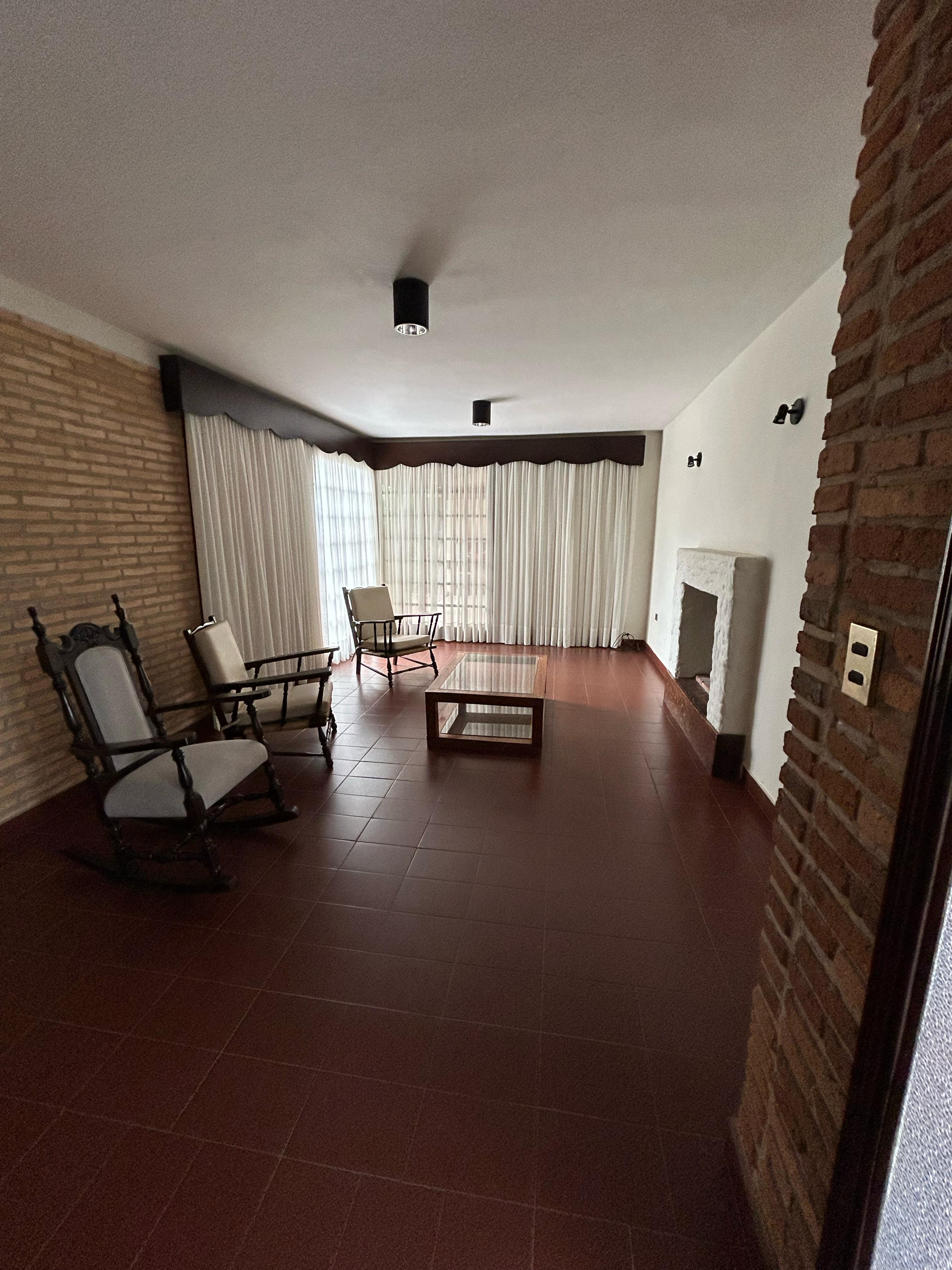 Casa en venta en Mburucuya