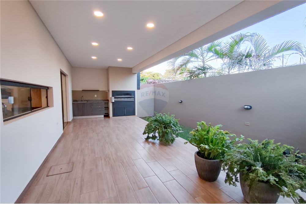 Dúplex en venta en Villa Elisa