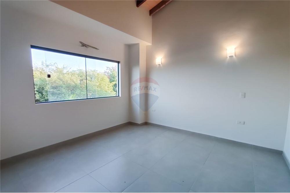 Dúplex en venta en Villa Elisa