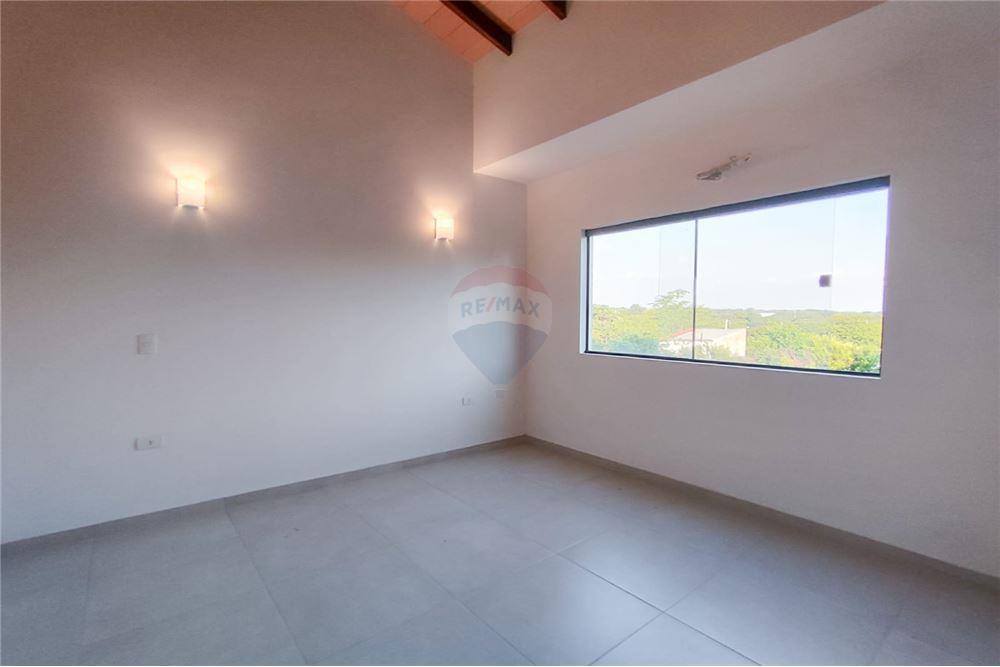 Dúplex en venta en Villa Elisa