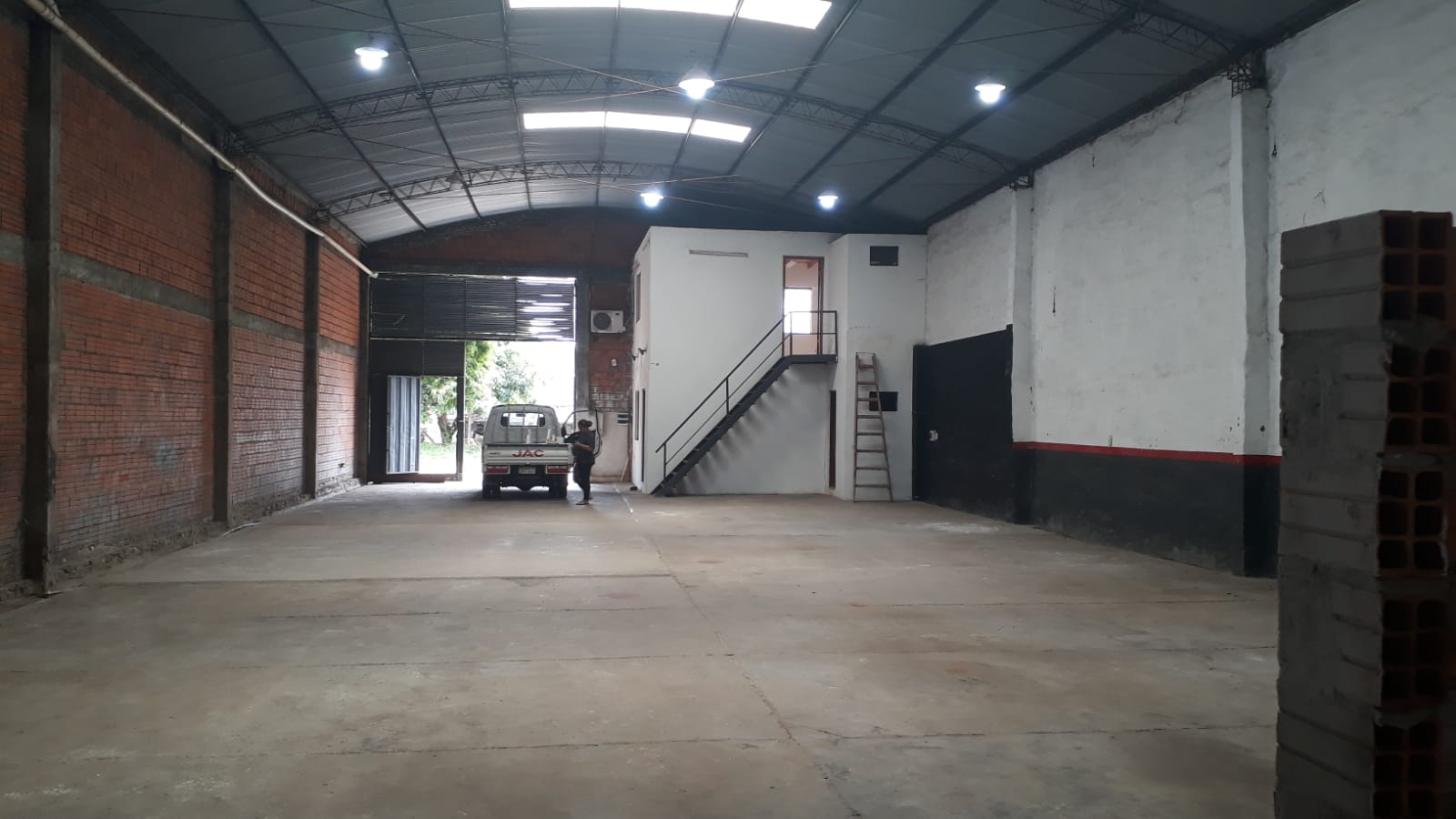 Depósito en alquiler en Umax