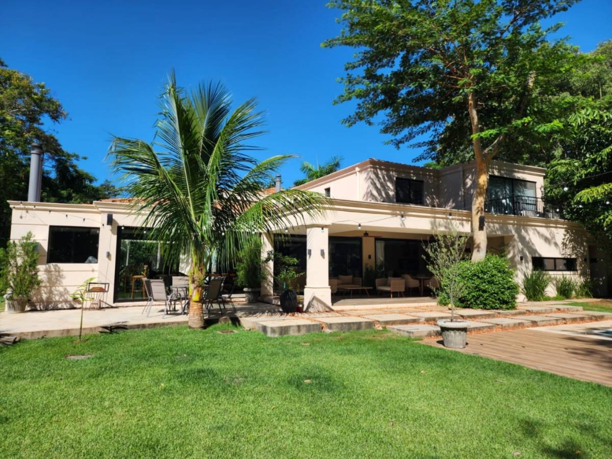Casa en venta en Surubi'i
