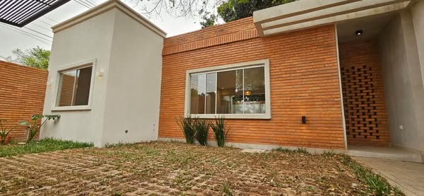 Casa en venta en CAÑADA GARAY
