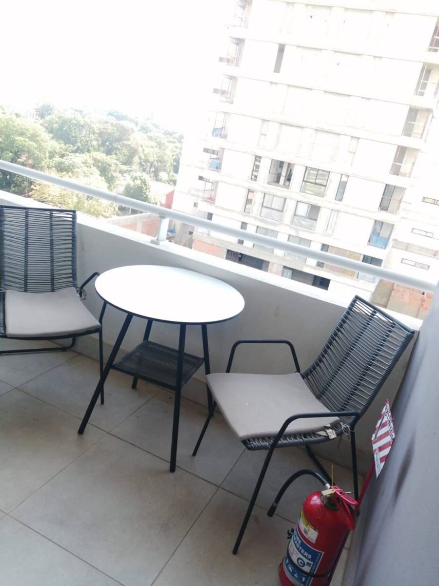 Departamento en alquiler en Ycua Sati