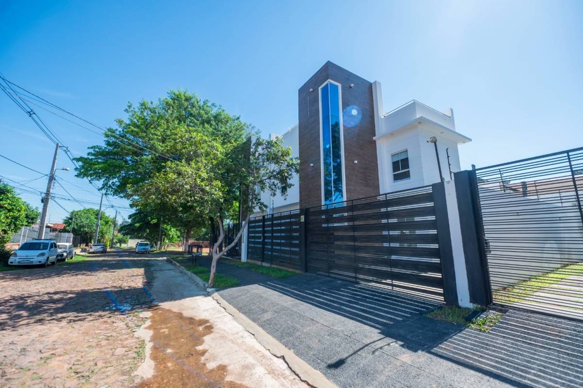 Dúplex en venta en Lambare