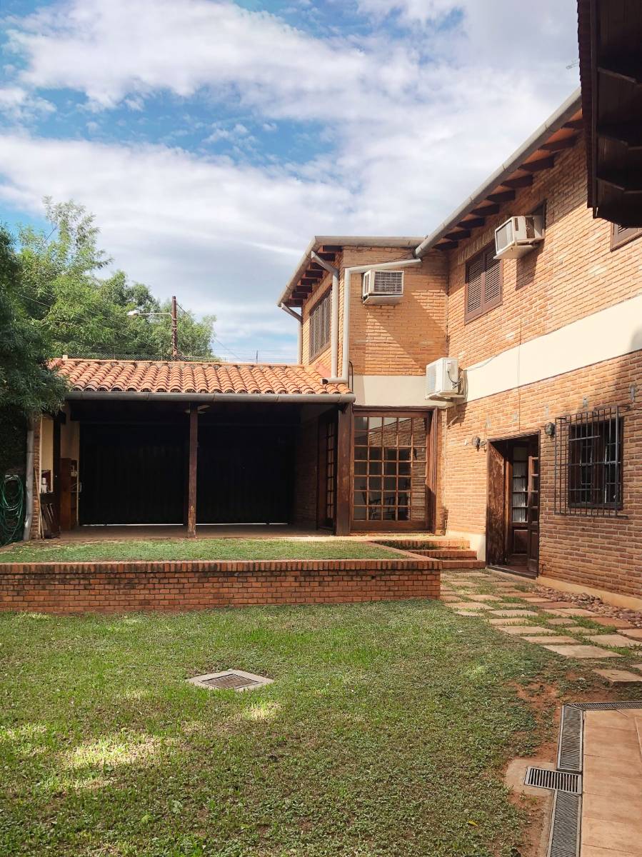 Casa en venta en Mburucuya