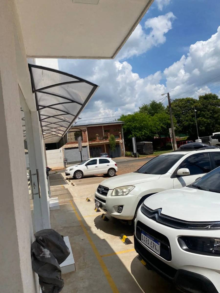 Oficina en alquiler en Pinedo
