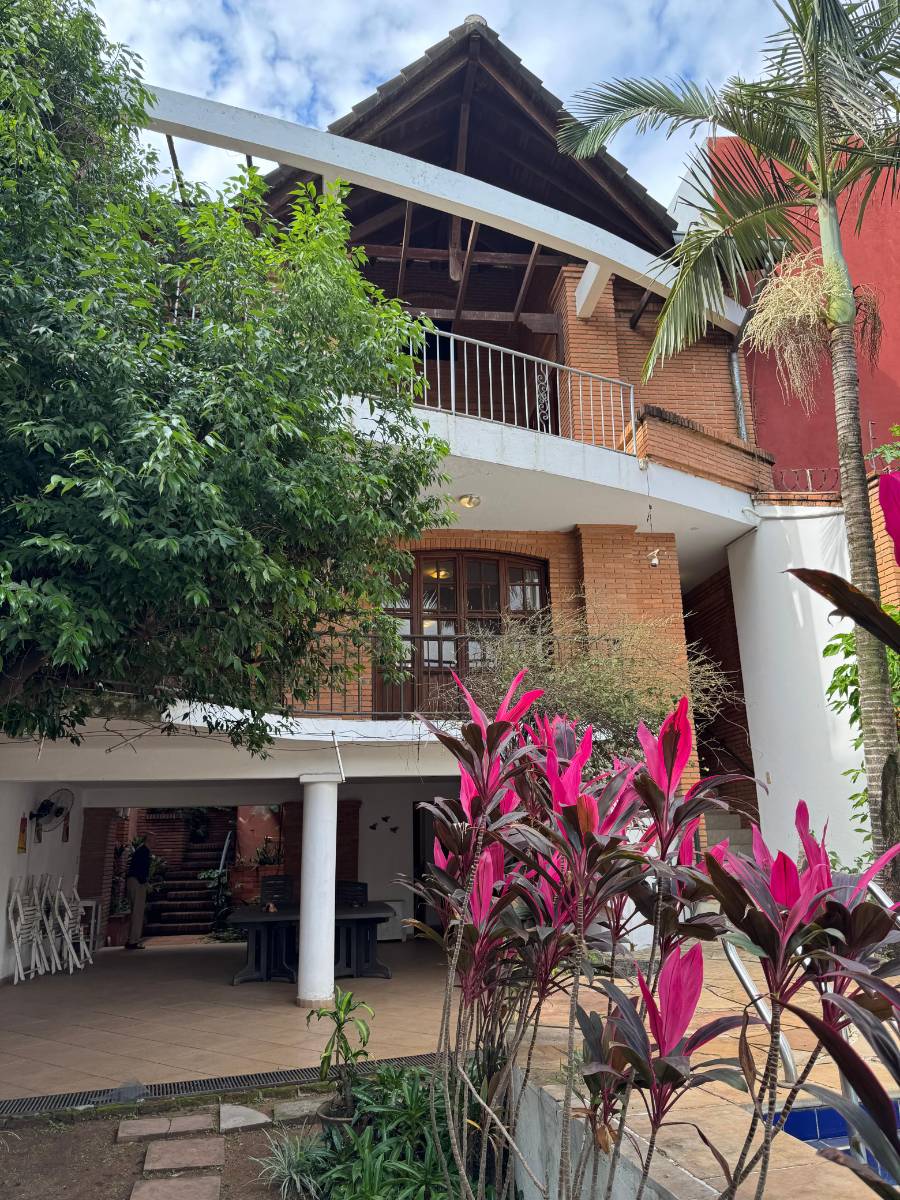 Casa en venta en Aregua