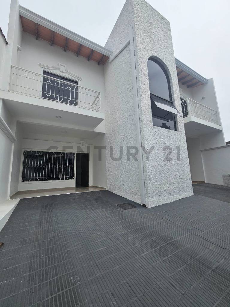 Casa en venta en Jara