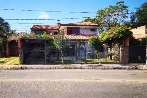 Casa en venta en Lambare