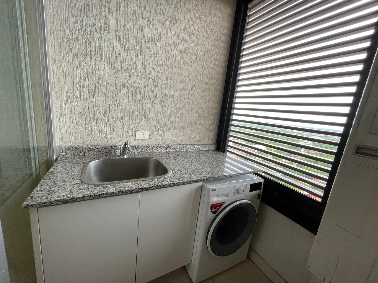 Departamento en alquiler en Ycua Sati