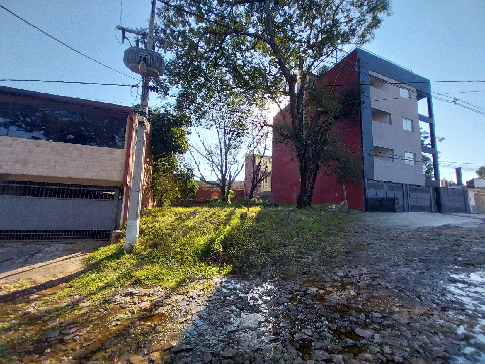 Terreno en venta en Lambare